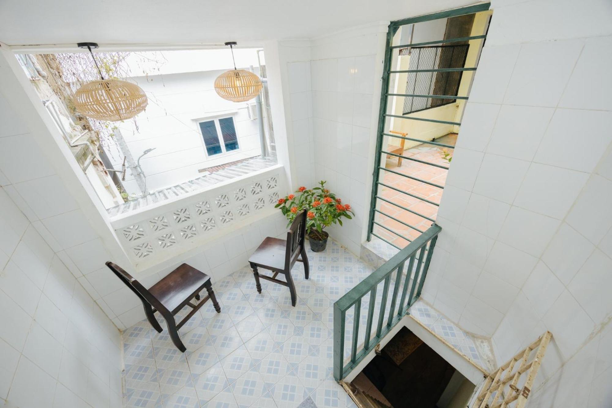 Homestay And Eggcoffee Central Hanoi Old Quarter Exterior foto